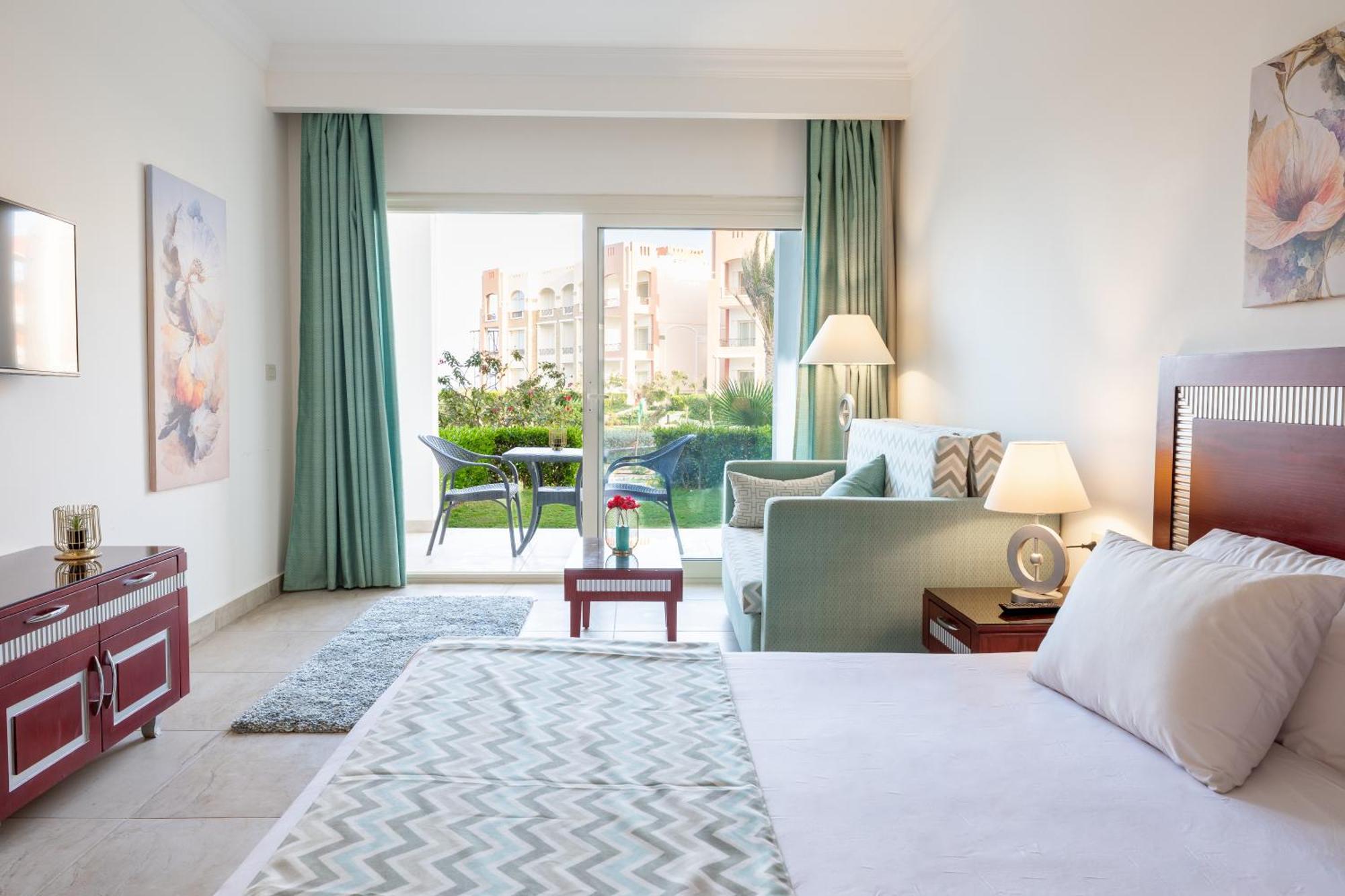 Oyster Bay Beach Resort Abu Dabbab Bagian luar foto