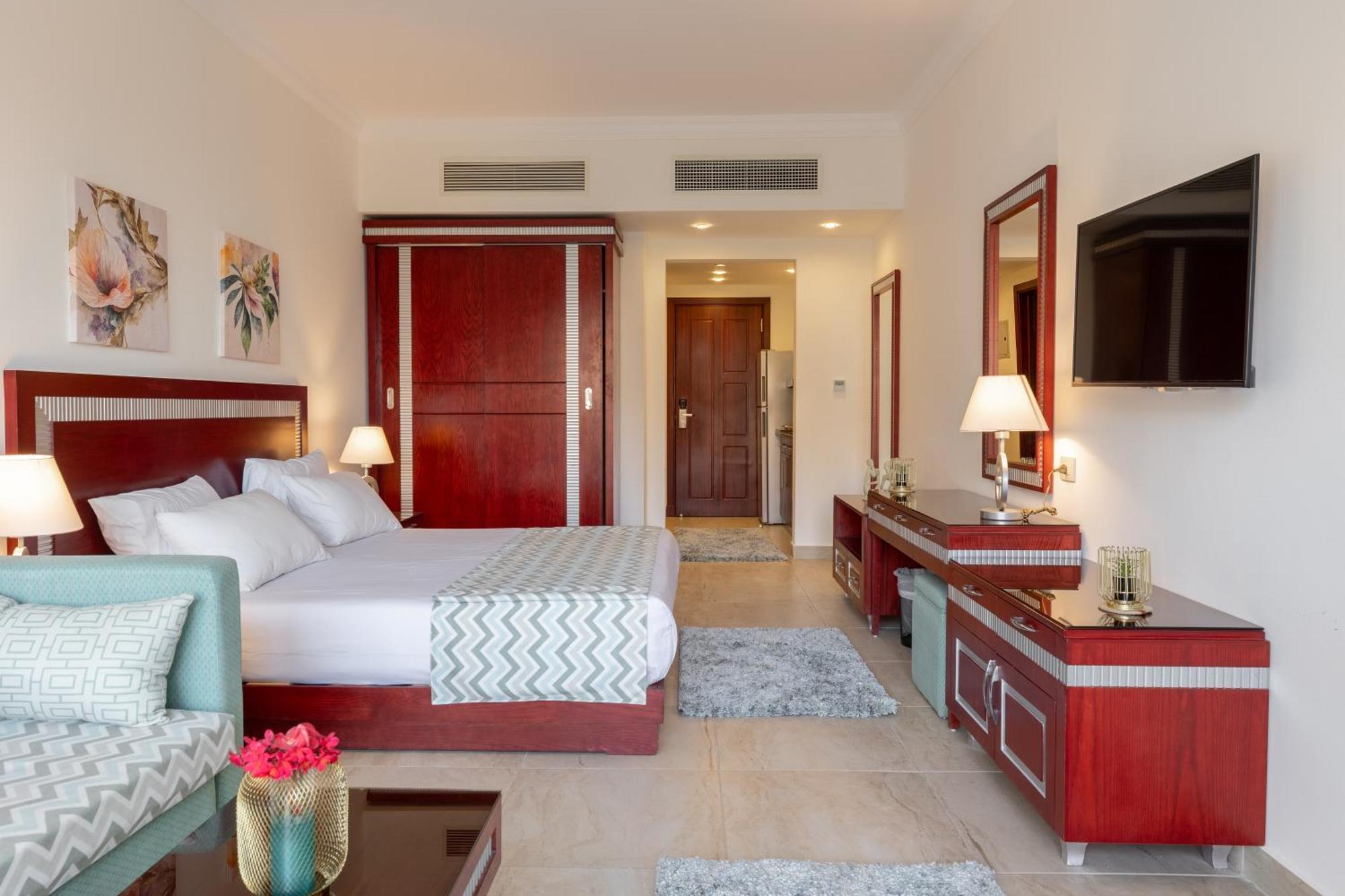 Oyster Bay Beach Resort Abu Dabbab Bagian luar foto