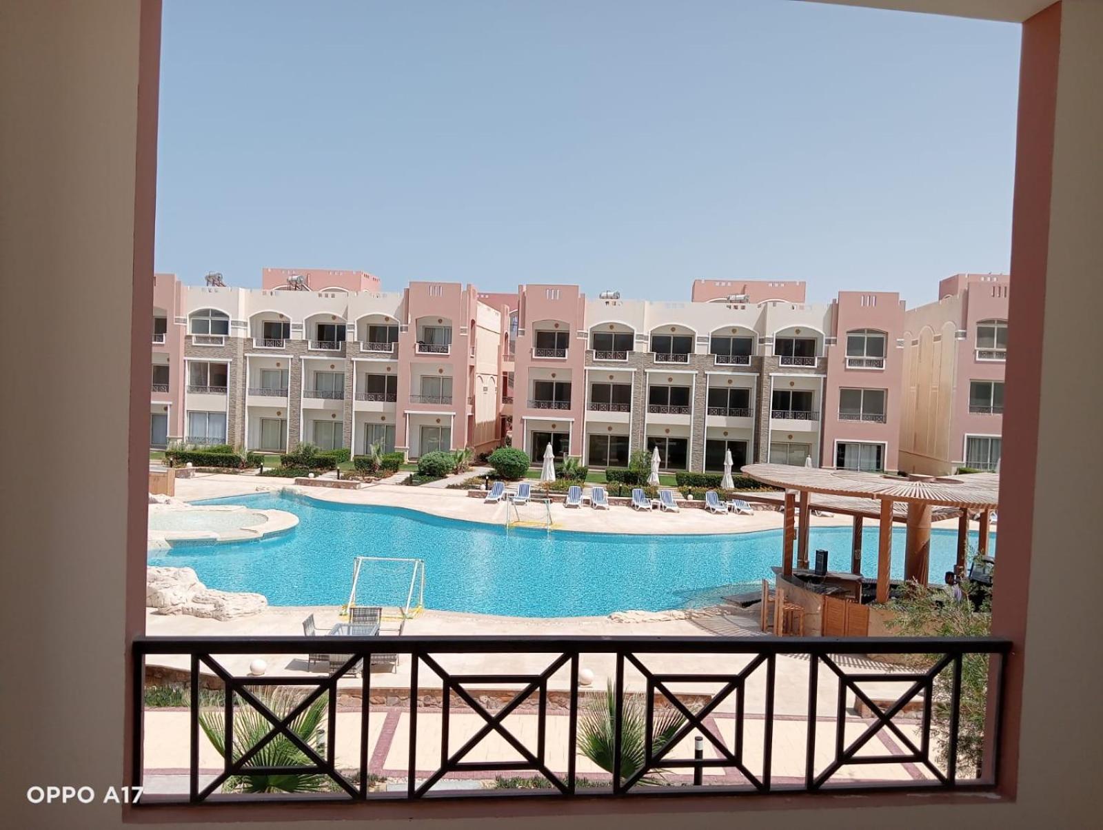 Oyster Bay Beach Resort Abu Dabbab Bagian luar foto